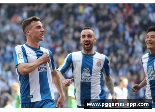 塞维利亚主场大胜阿拉维斯，保持西甲领先地位！